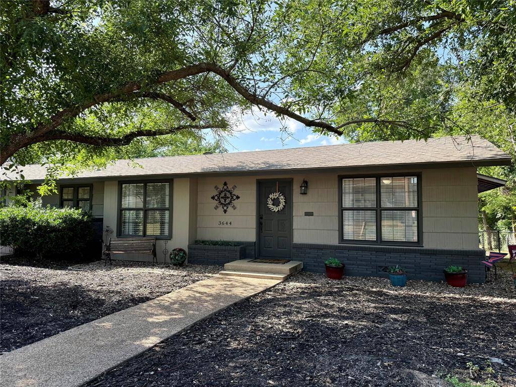 Fort Worth, TX 76109,3644 W Seminary Drive