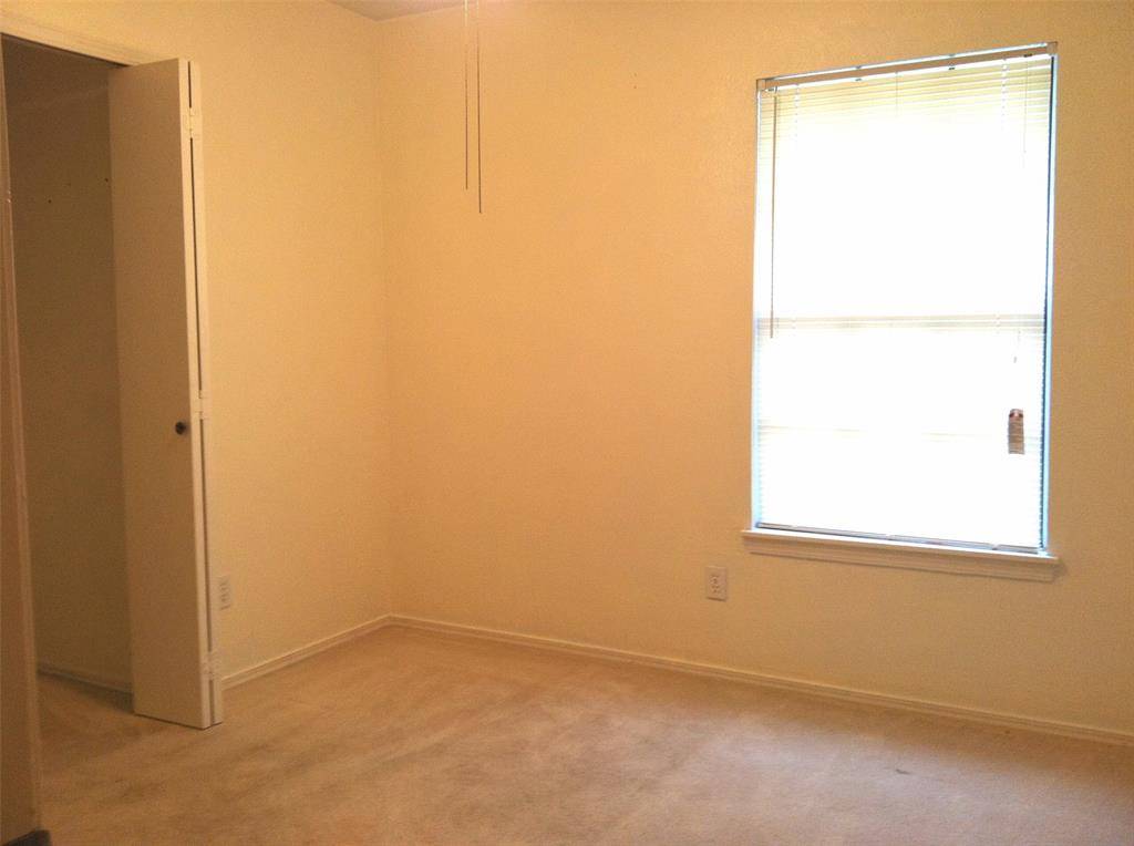 Allen, TX 75002,21 Crockett Court