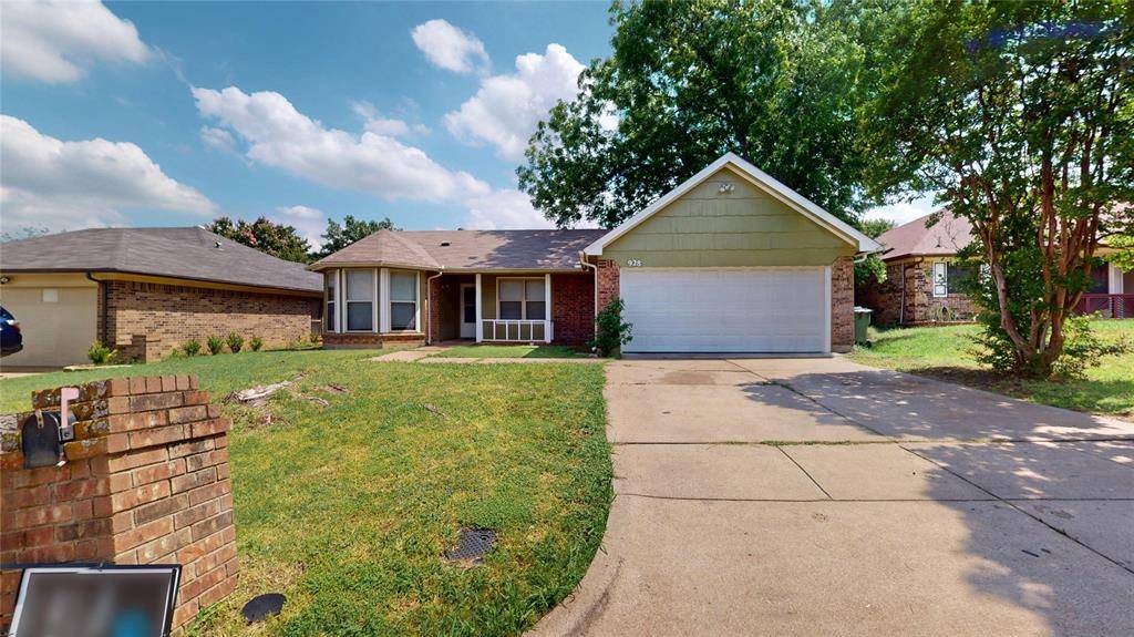 Arlington, TX 76017,928 Thistle Ridge Lane