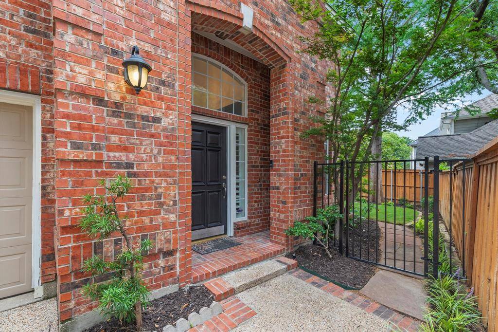 Addison, TX 75001,14608 Dove Court