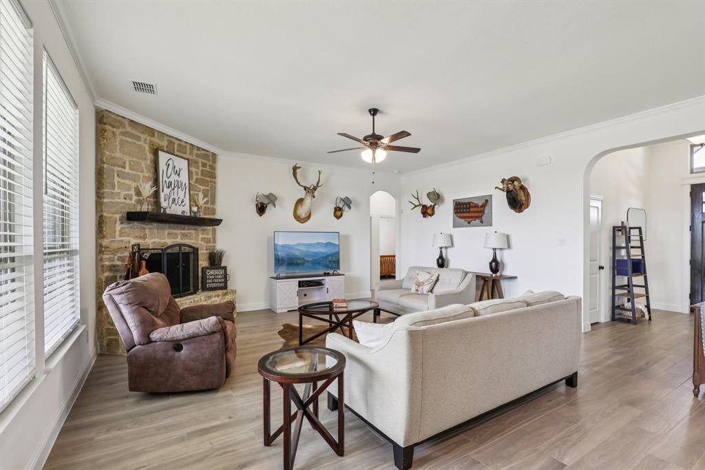 Waxahachie, TX 75167,430 Solo Ridge Drive
