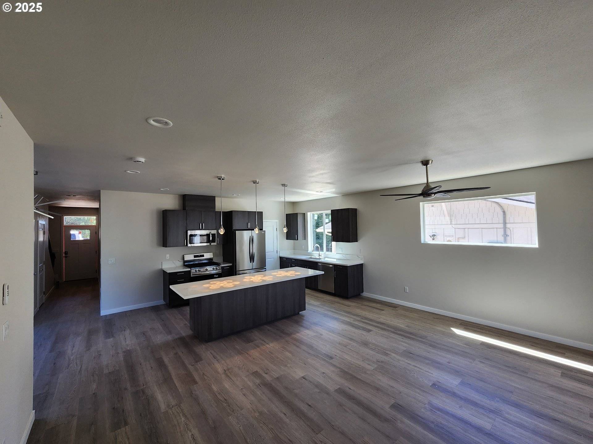 Wilsonville, OR 97070,28683 SW Canyon Creek RD S
