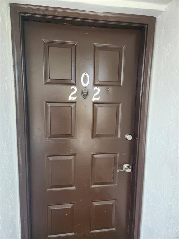 Oakland Park, FL 33309,207 Lake Pointe Dr #202
