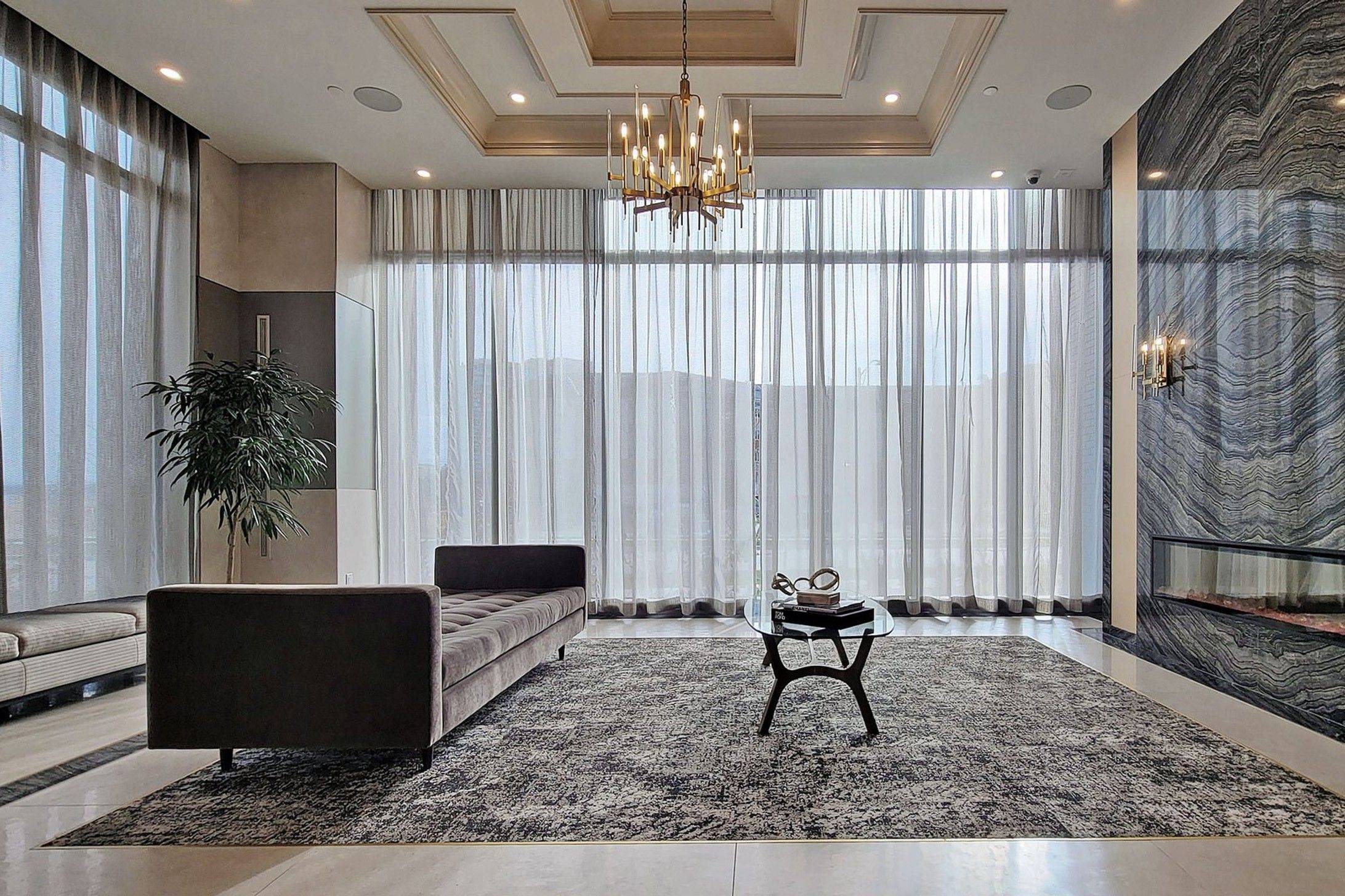 Vaughan, ON L4J 0L2,10 Gatineau DR #202
