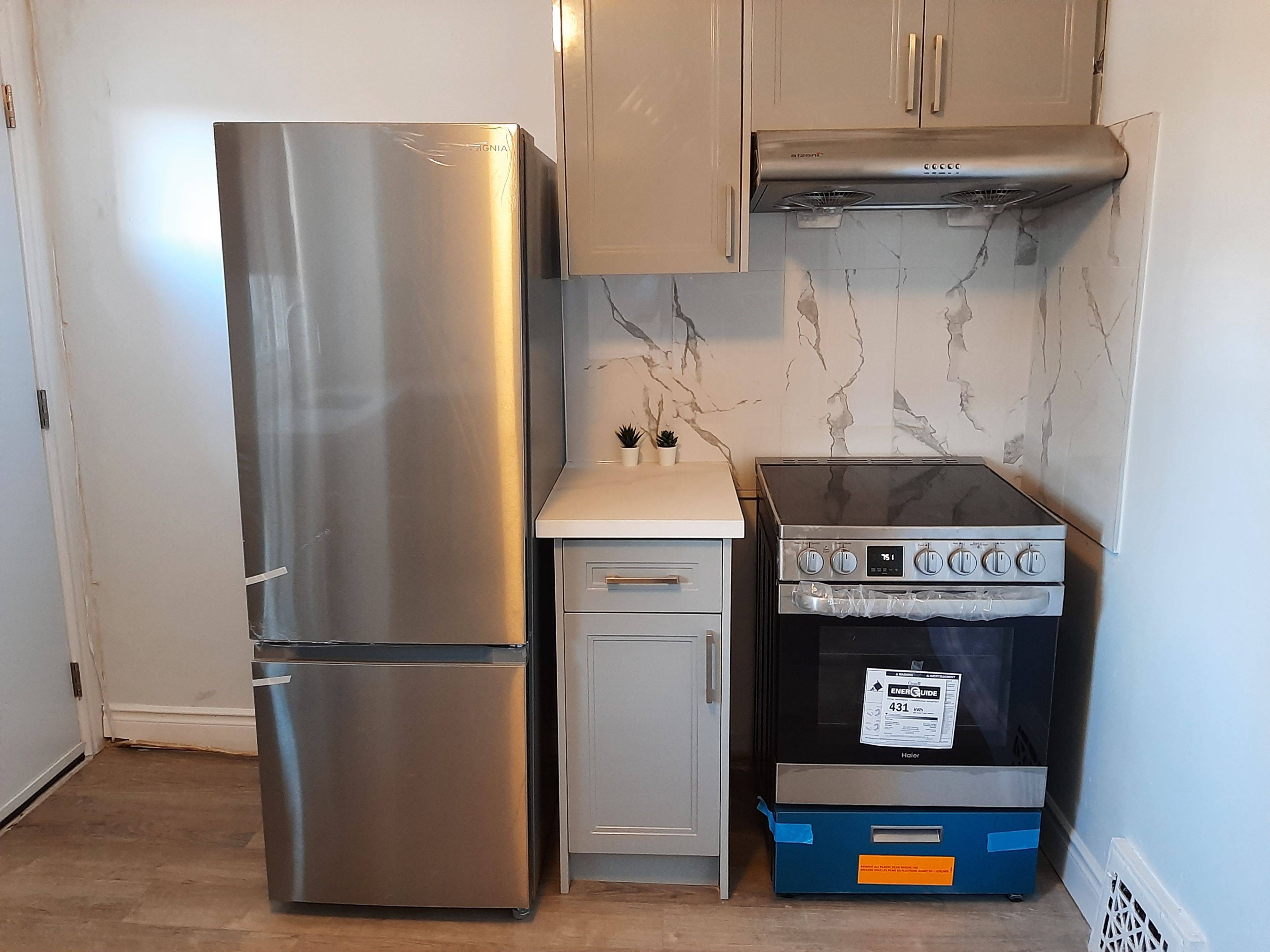 Toronto C10, ON M4S 2M4,513 Mount Pleasant RD #Upper