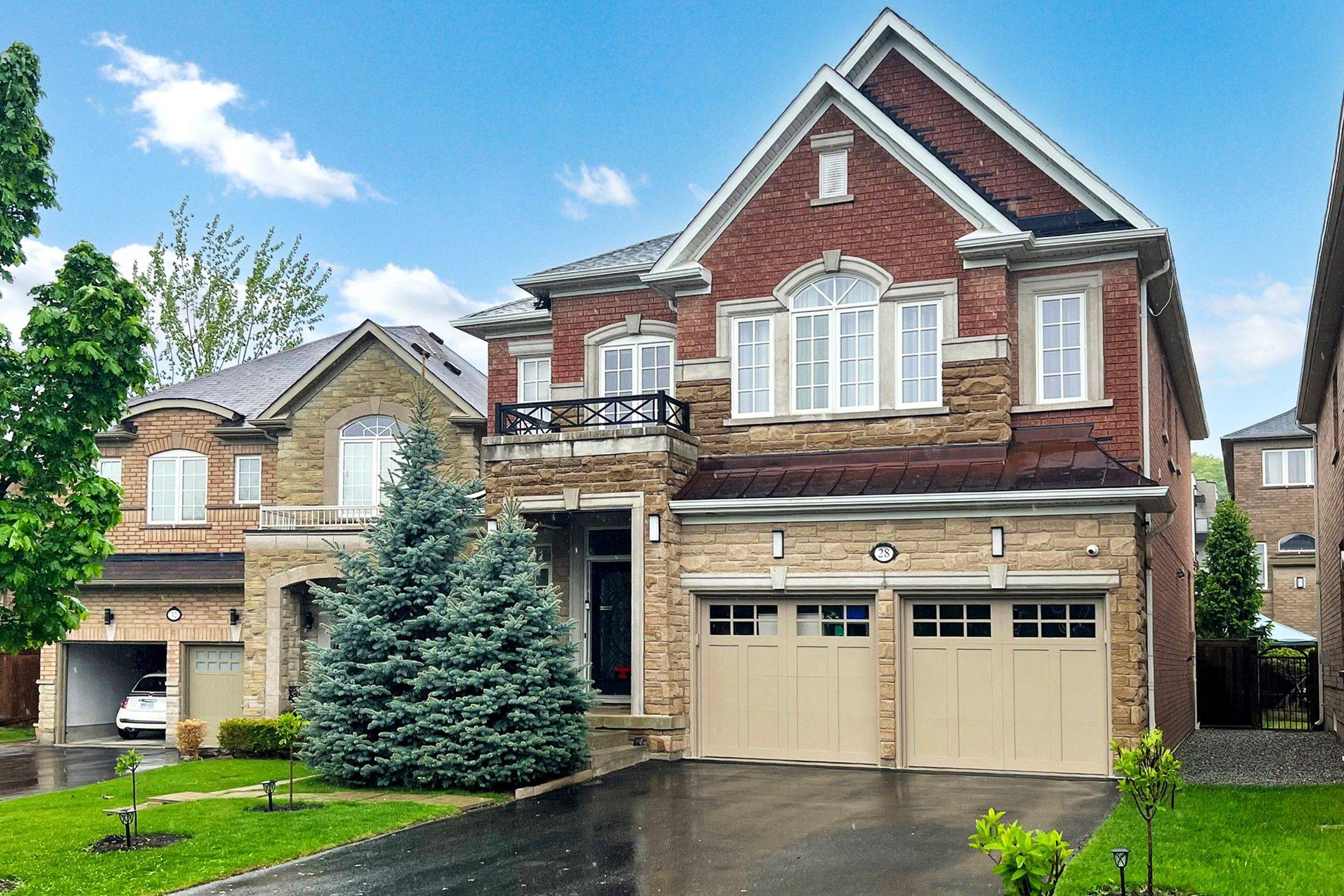 Vaughan, ON L6A 4C2,28 Rock Elm CT