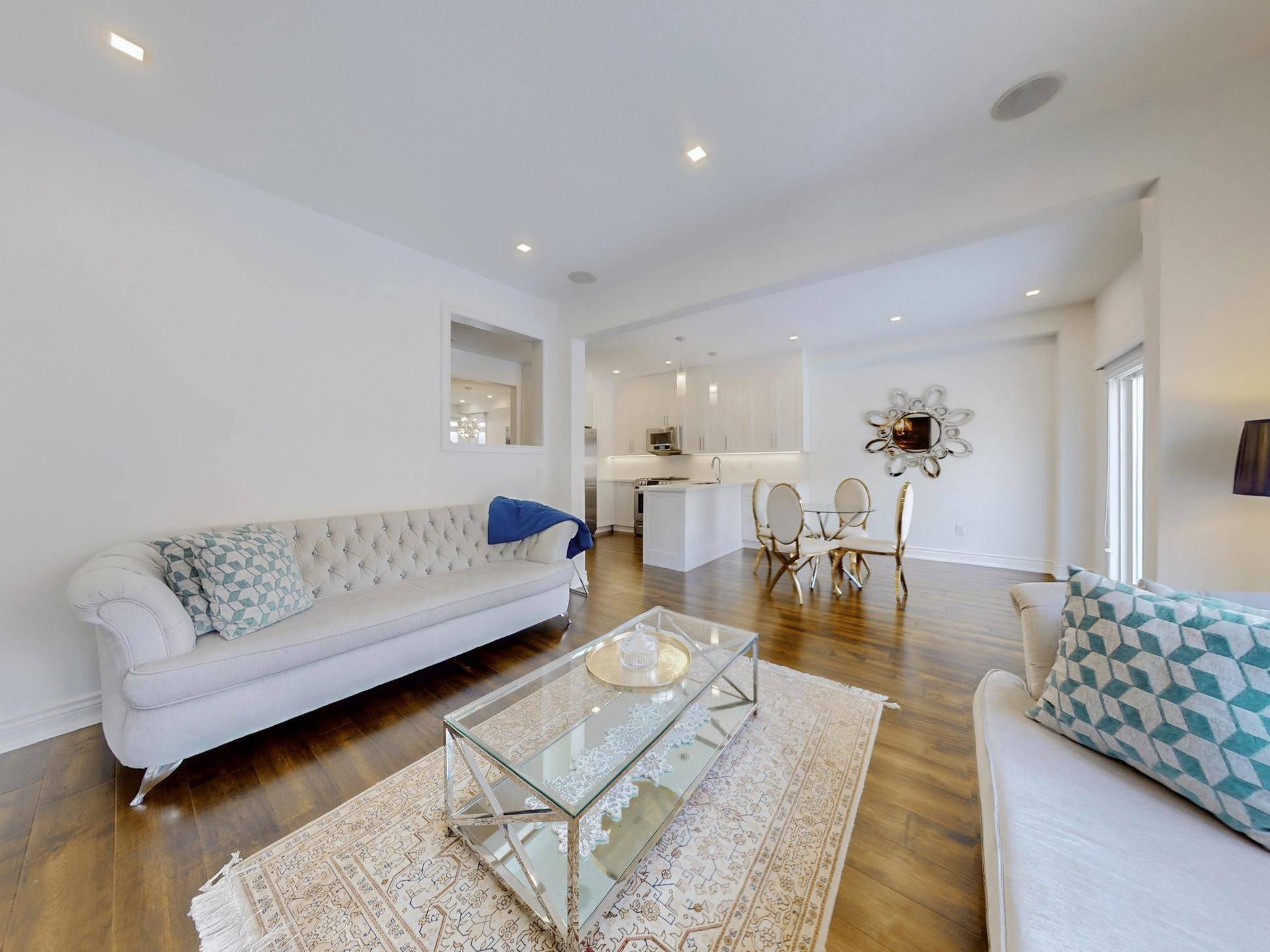 Vaughan, ON L6A 0W2,18 Yarden DR