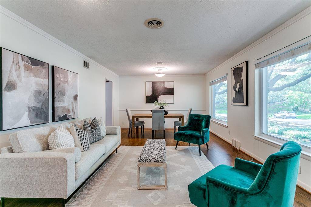 Dallas, TX 75231,7059 Town North Drive