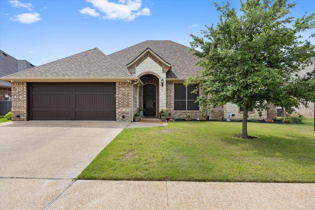 Granbury, TX 76048,1408 Joshua Way
