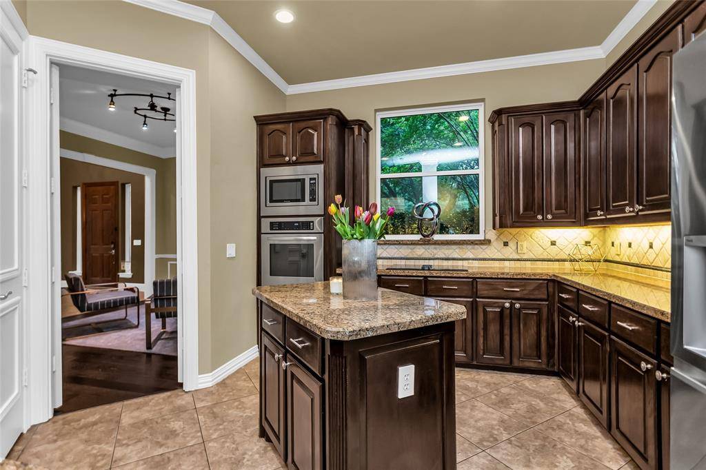 Plano, TX 75093,5957 Kensington Drive