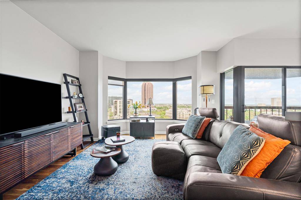 Dallas, TX 75204,3030 Mckinney Avenue #1401