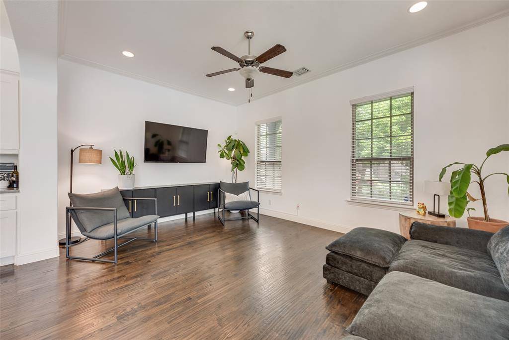 Arlington, TX 76005,1217 Harris Hawk Way