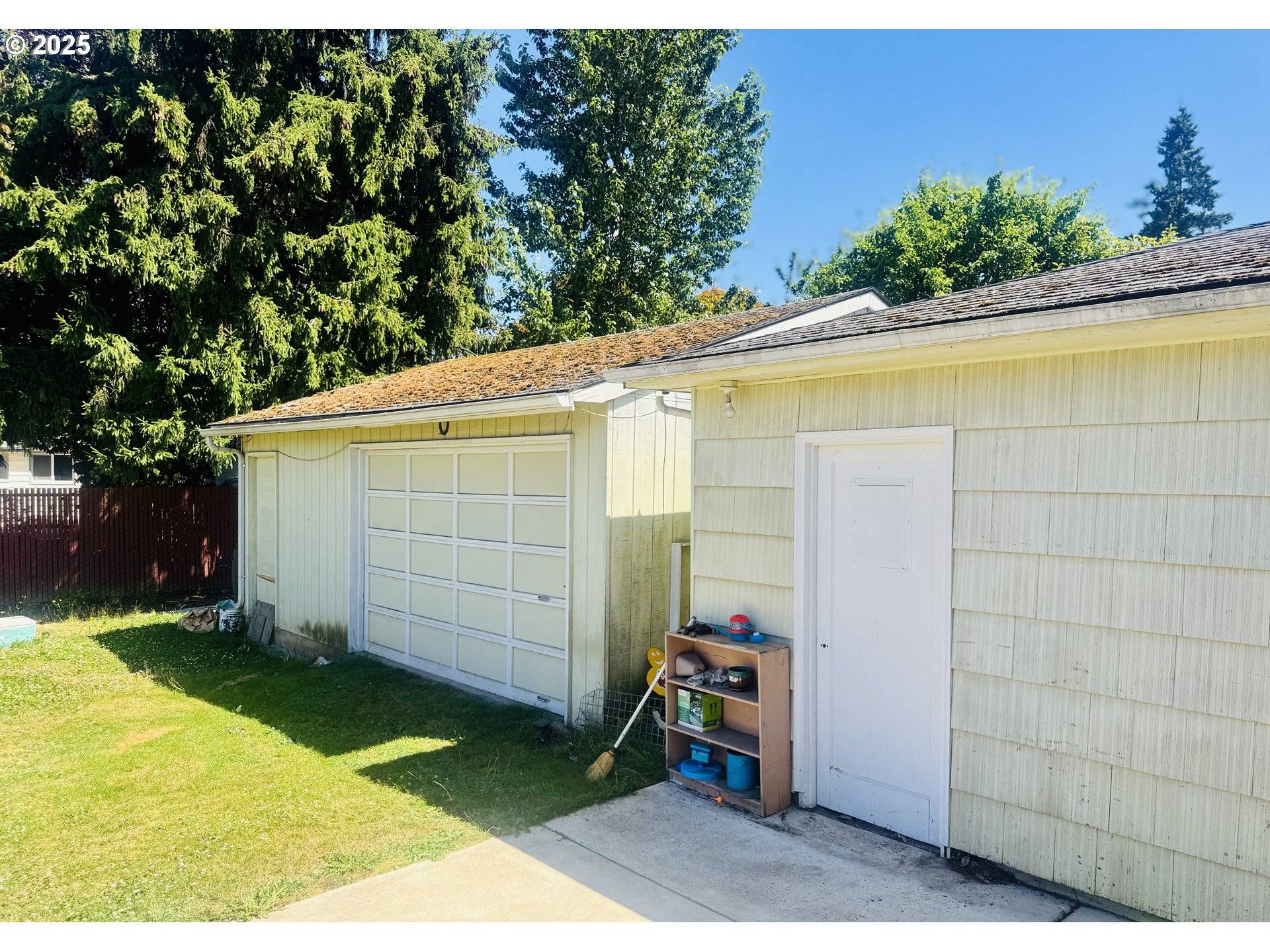 Portland, OR 97218,4920 NE 72ND AVE