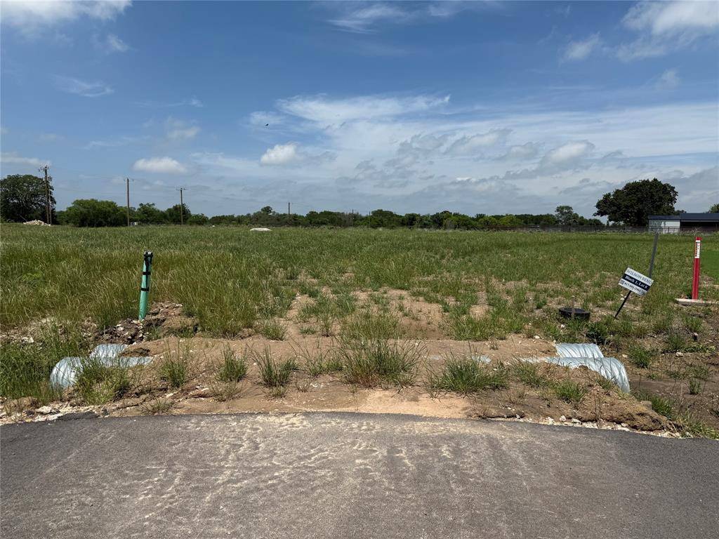 Lipan, TX 76462,248 Yawney Drive