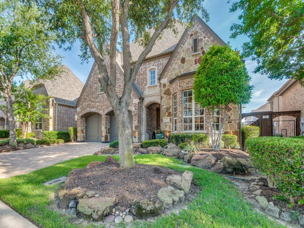 Irving, TX 75039,656 Clearwater Drive
