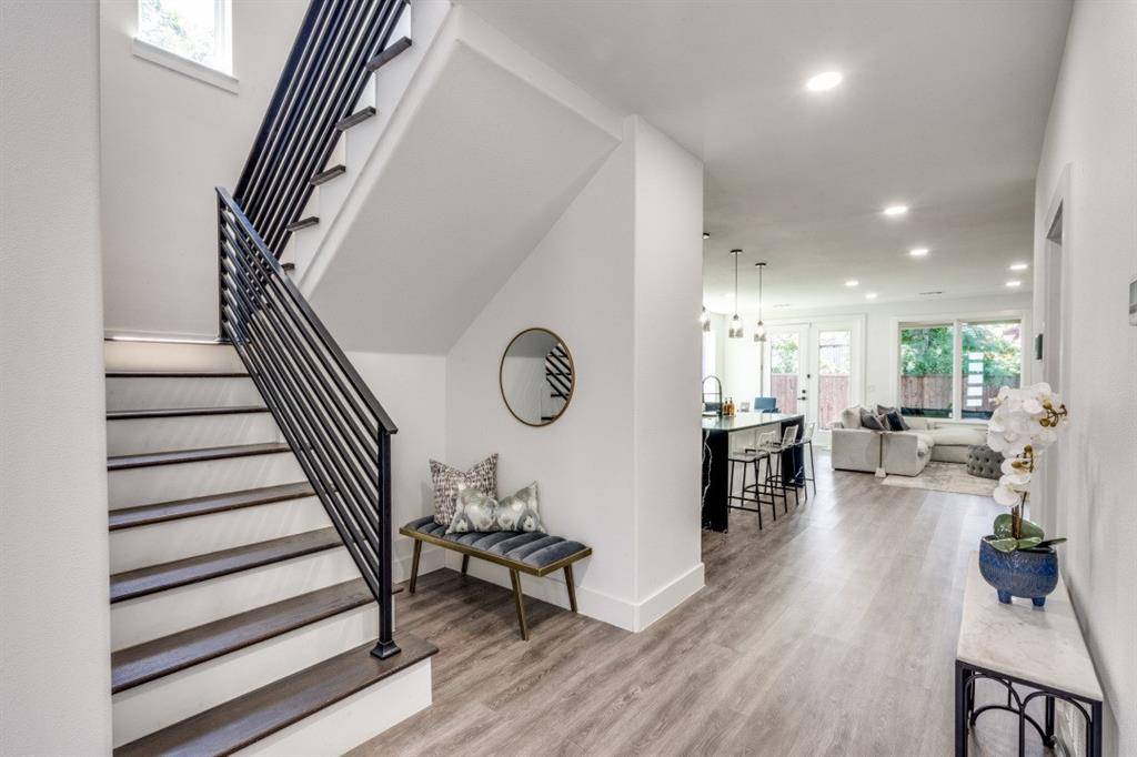 Dallas, TX 75212,1514 Bickers Street