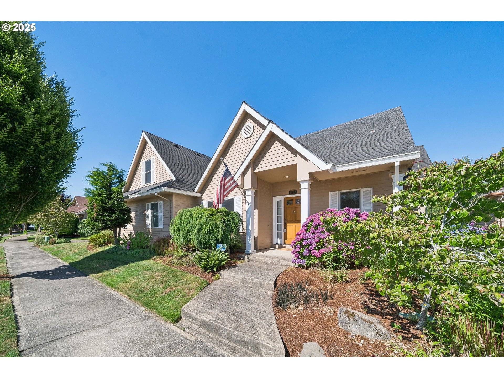 Woodburn, OR 97071,2787 HAZELNUT DR