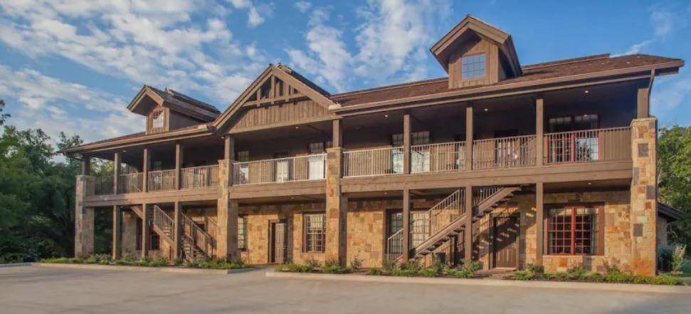 Gordonville, TX 76245,432 Medallion Club