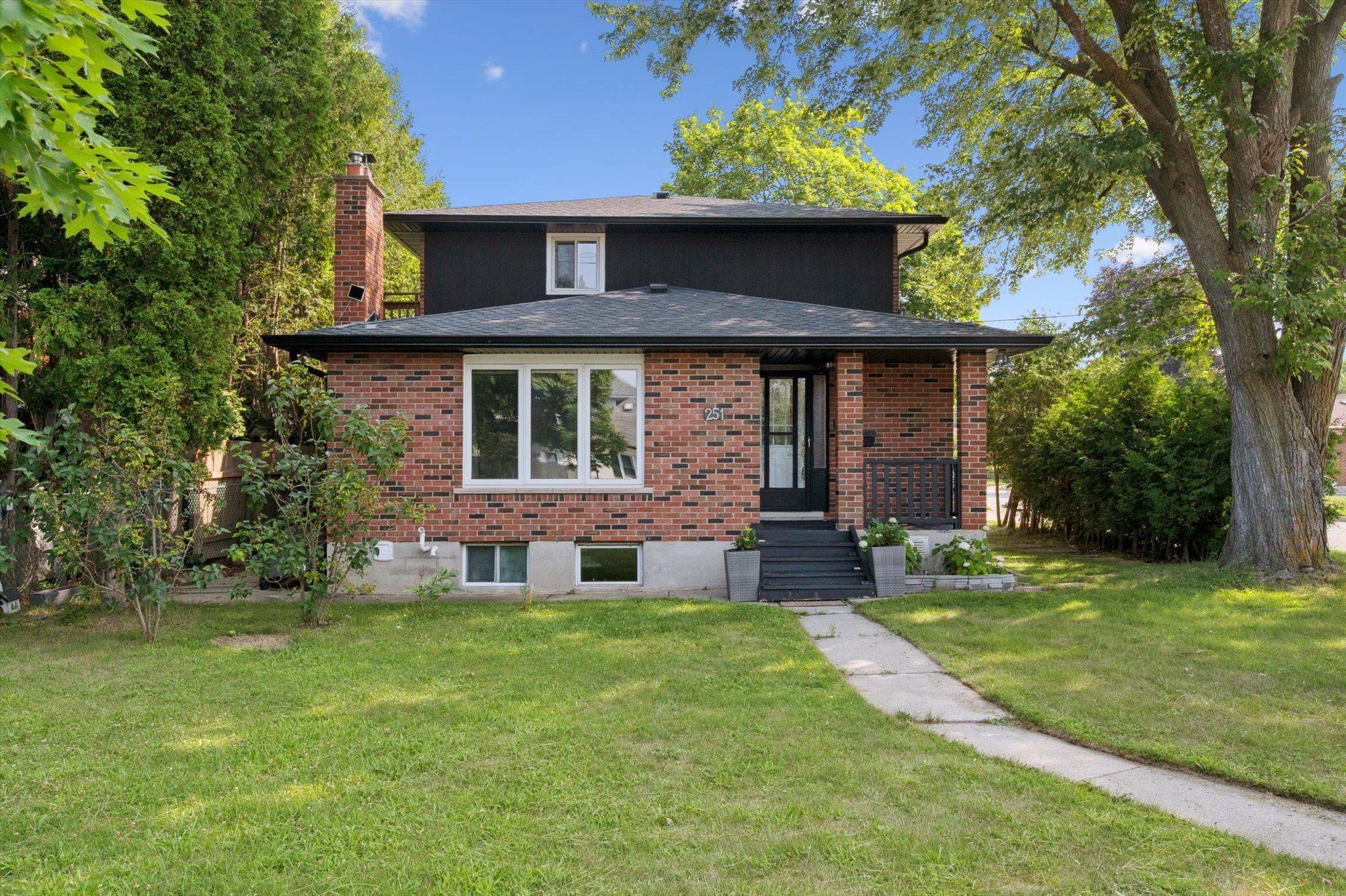 Guelph, ON N1E 4Y8,251 Metcalfe ST
