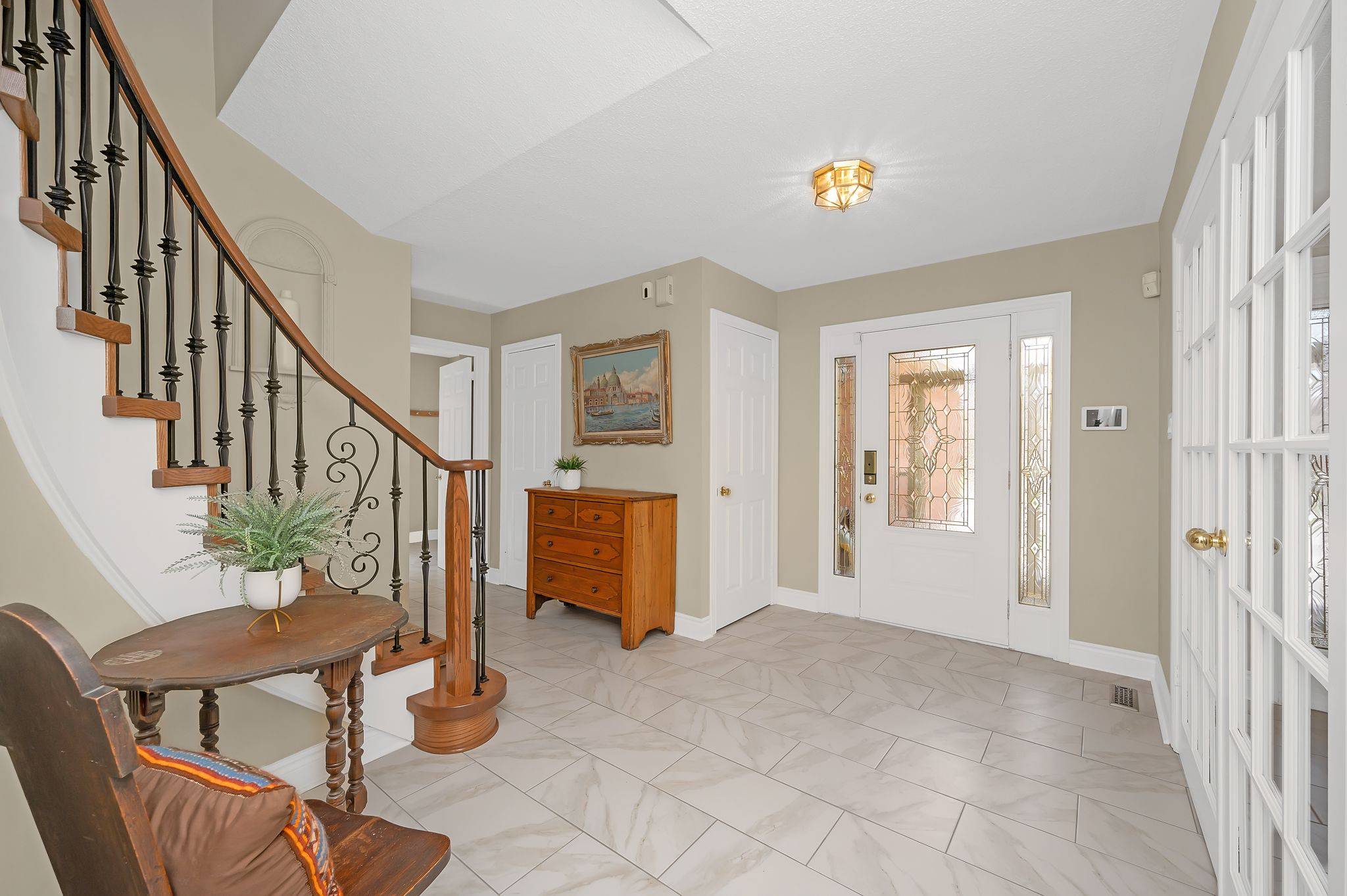 Oakville, ON L6H 5A2,2015 Grosvenor ST