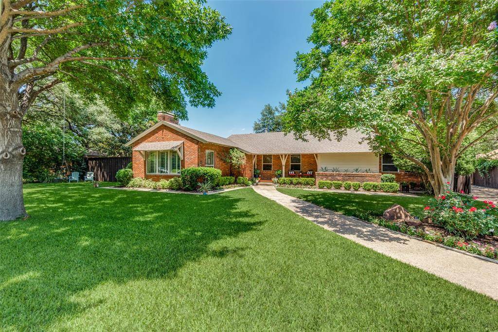 Dallas, TX 75208,923 Leatrice Drive