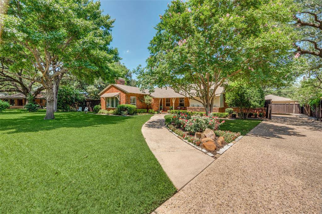 Dallas, TX 75208,923 Leatrice Drive
