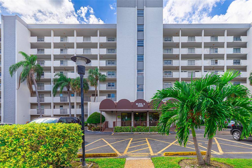 Lauderhill, FL 33319,5900 NW 44th St #115