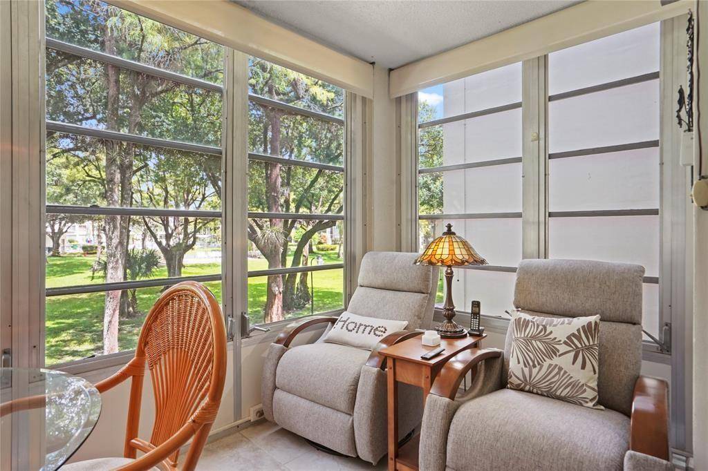 Lauderdale Lakes, FL 33313,2998 NW 48th Terr #220
