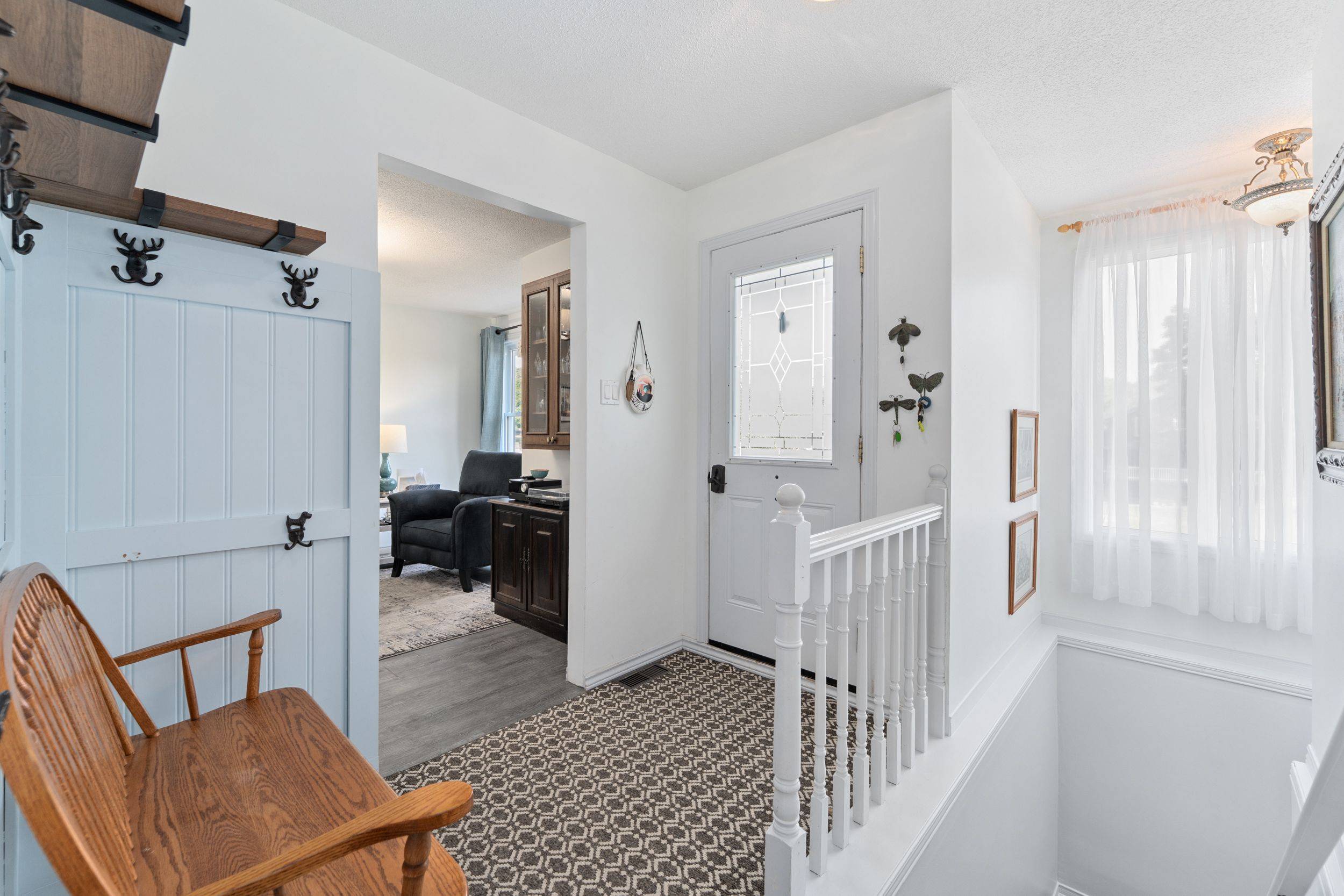 Oro-medonte, ON L0K 1N0,8 Agnes ST