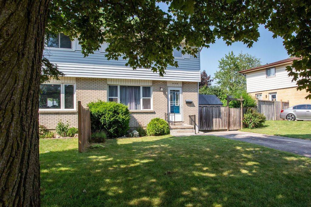 London South, ON N6C 3B9,456 Alston RD
