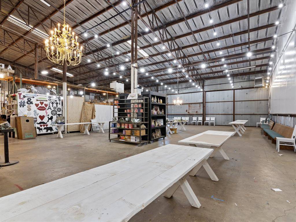 Decatur, TX 76234,205 N Newark Street
