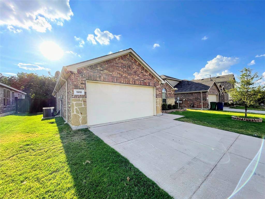 Cross Roads, TX 76227,1910 Alamandine Avenue