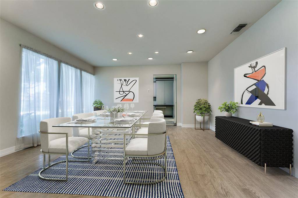 Dallas, TX 75248,6843 Quarterway Drive