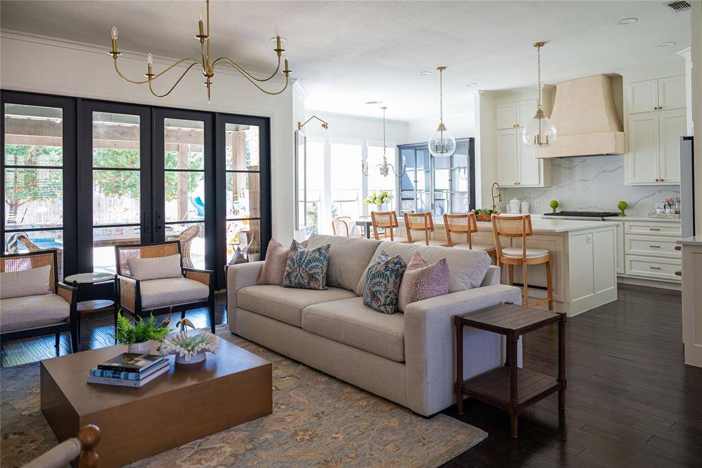 Fort Worth, TX 76112,6032 Forest Lane