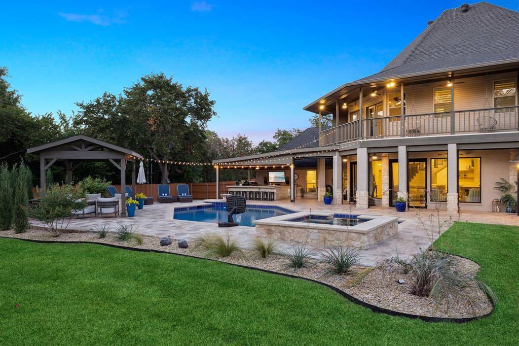 Southlake, TX 76092,1384 Lakeview Drive