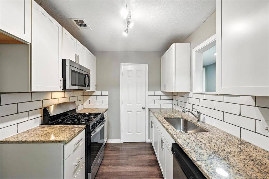 Dallas, TX 75216,3465 Kellogg Avenue