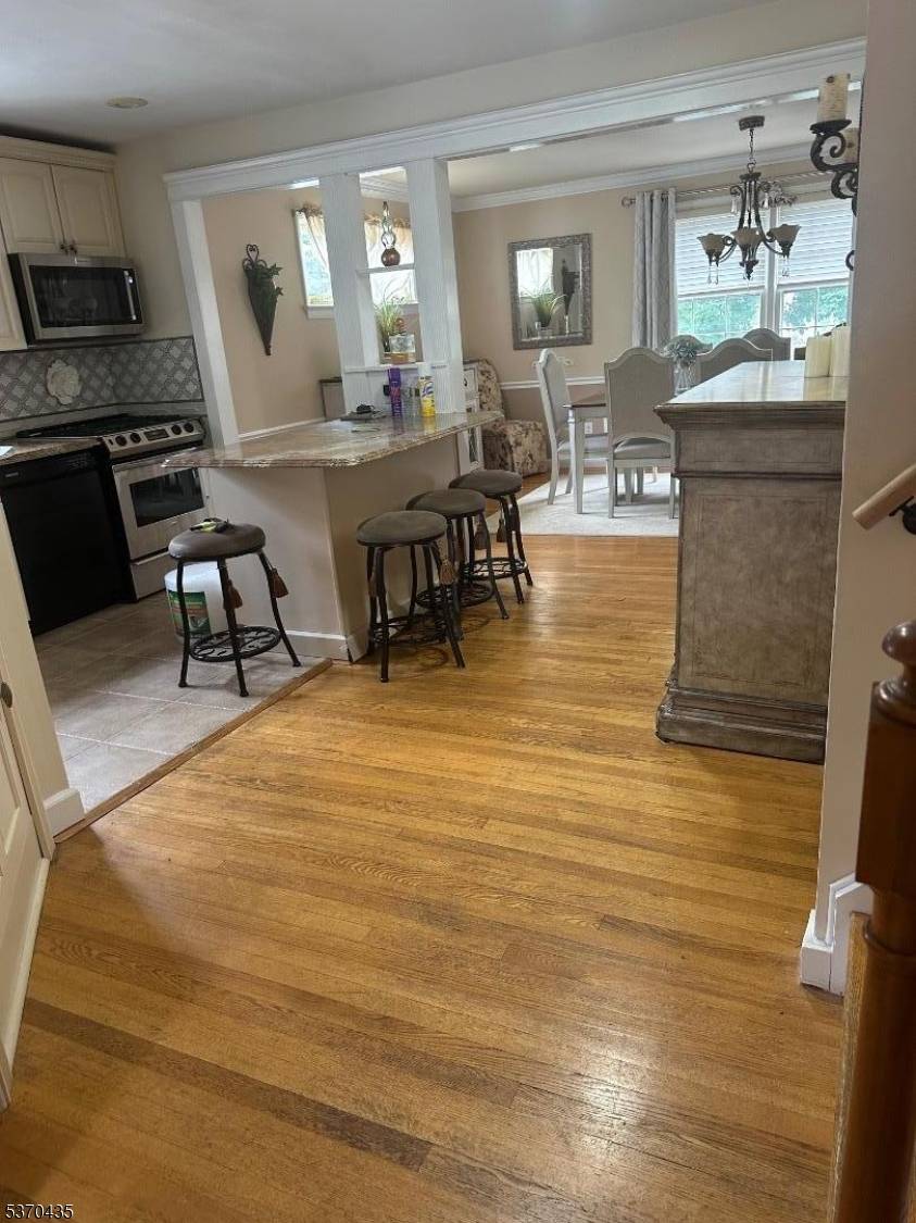 Cedar Grove Twp., NJ 07009,49 Devonshire Rd