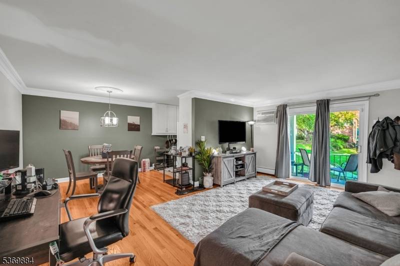 Morristown Town, NJ 07960,320 South St #G