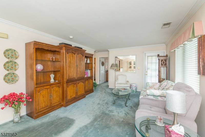 Hanover Twp., NJ 07981,144 SUNRISE DRIVE