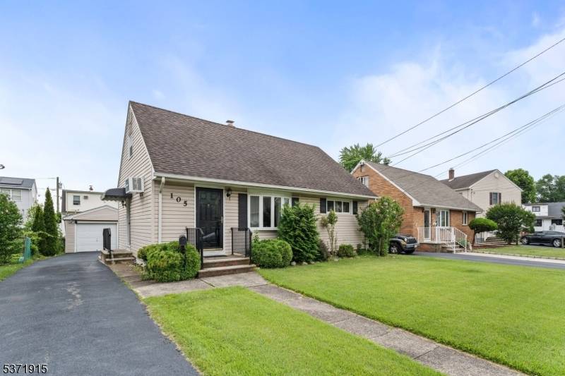 Totowa Boro, NJ 07512,105 Greene Ave