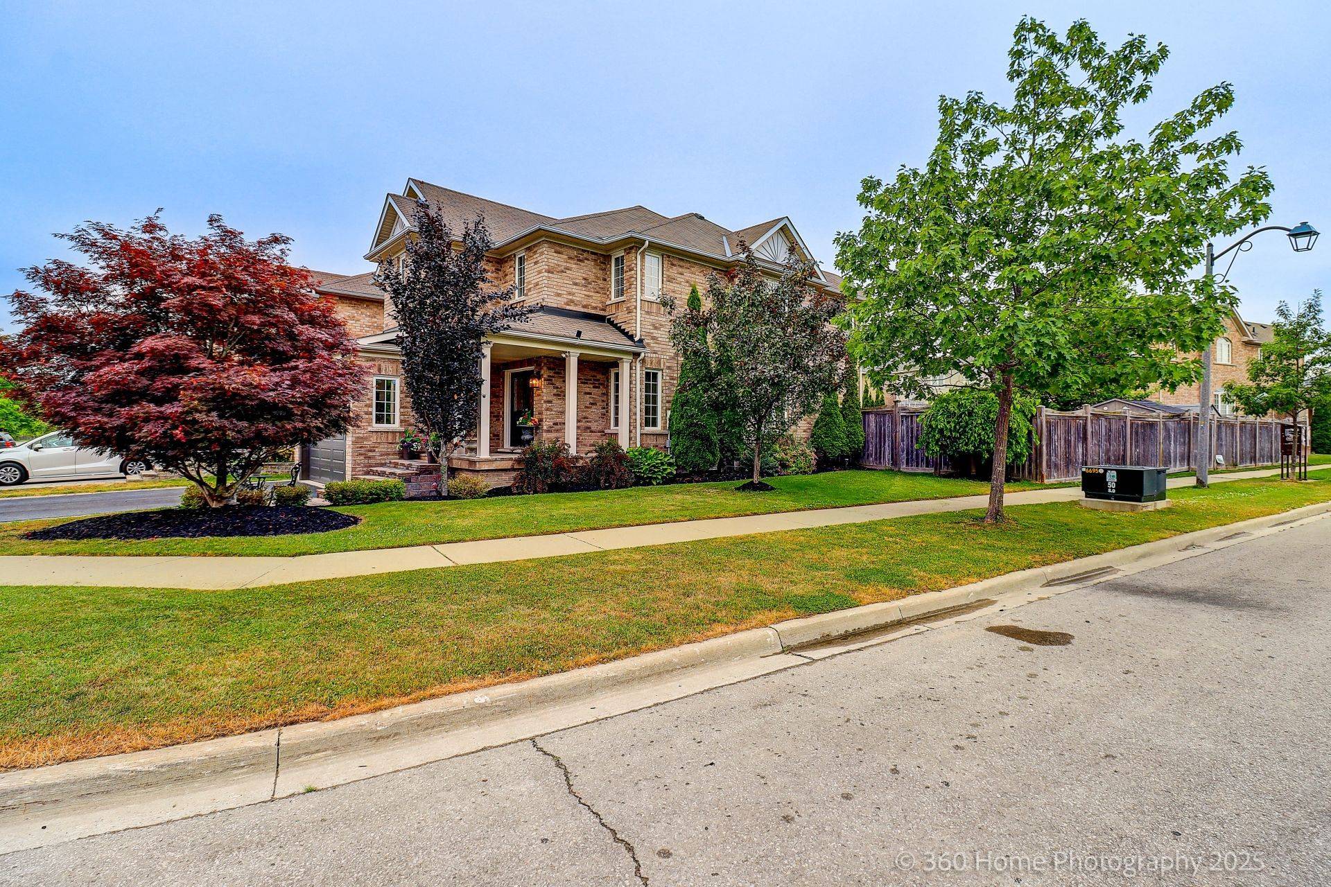 Whitby, ON L1R 0K4,91 Florence DR