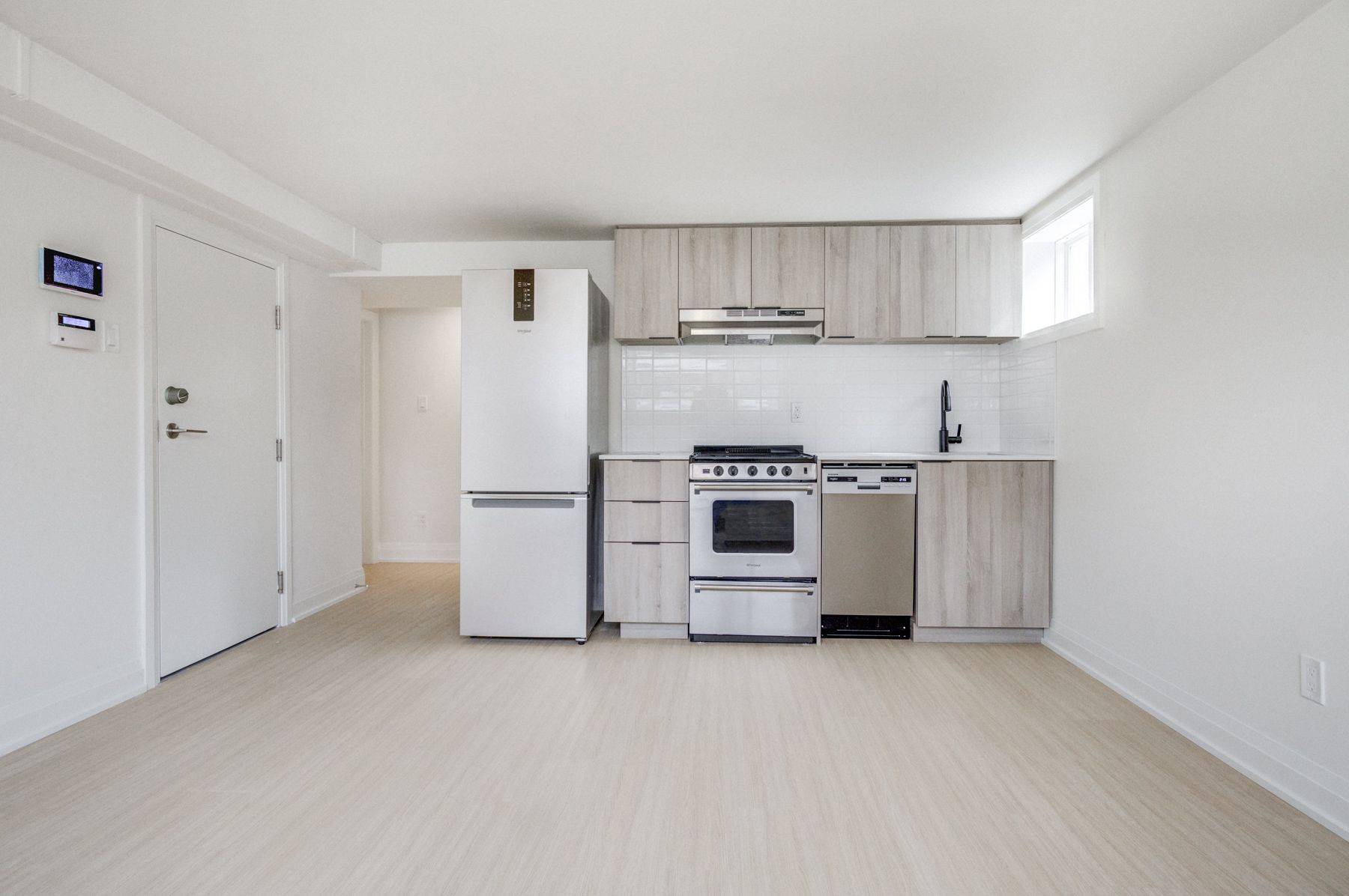 Toronto W06, ON M8W 3Y7,41 Gort AVE #Bsmt