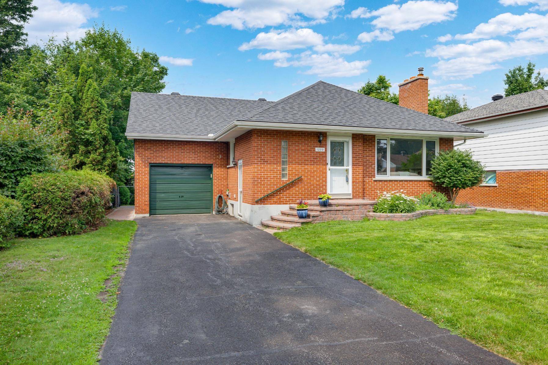 Belair Park - Copeland Park And Area, ON K2C 2G9,1250 Woodside DR
