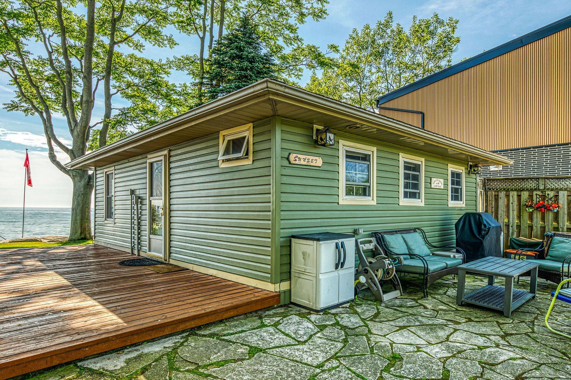 Haldimand, ON N1A 2W6,803 Sandy Bay RD