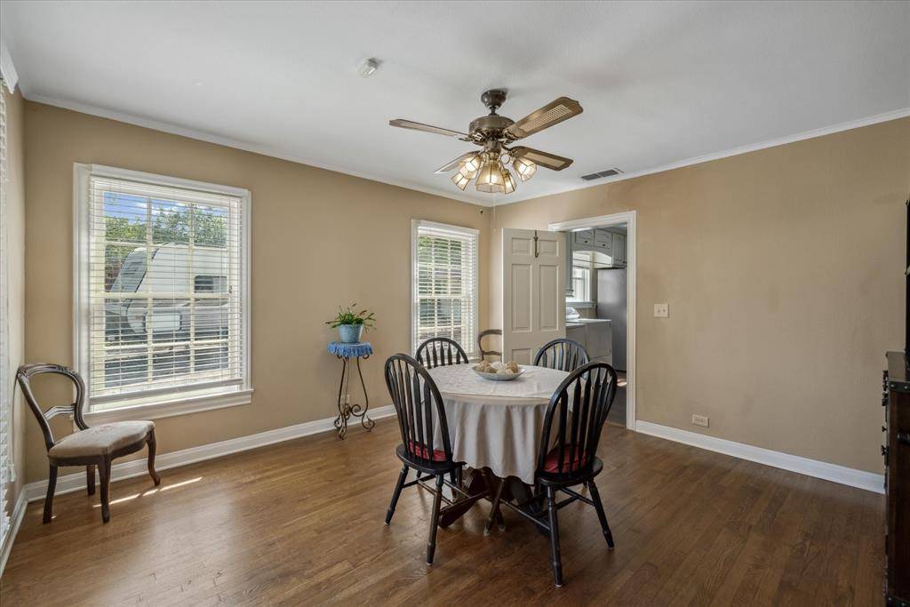 Lindale, TX 75771,405 E Hubbard Street