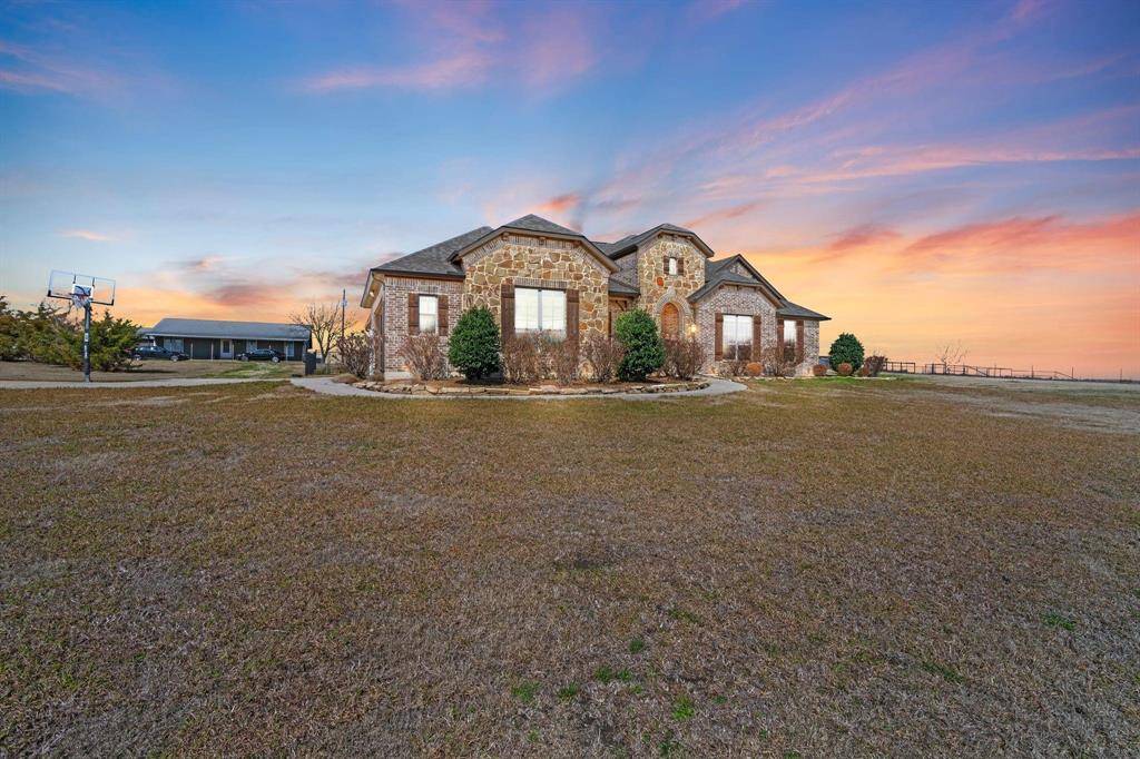 Ennis, TX 75119,619 Zmolek Road