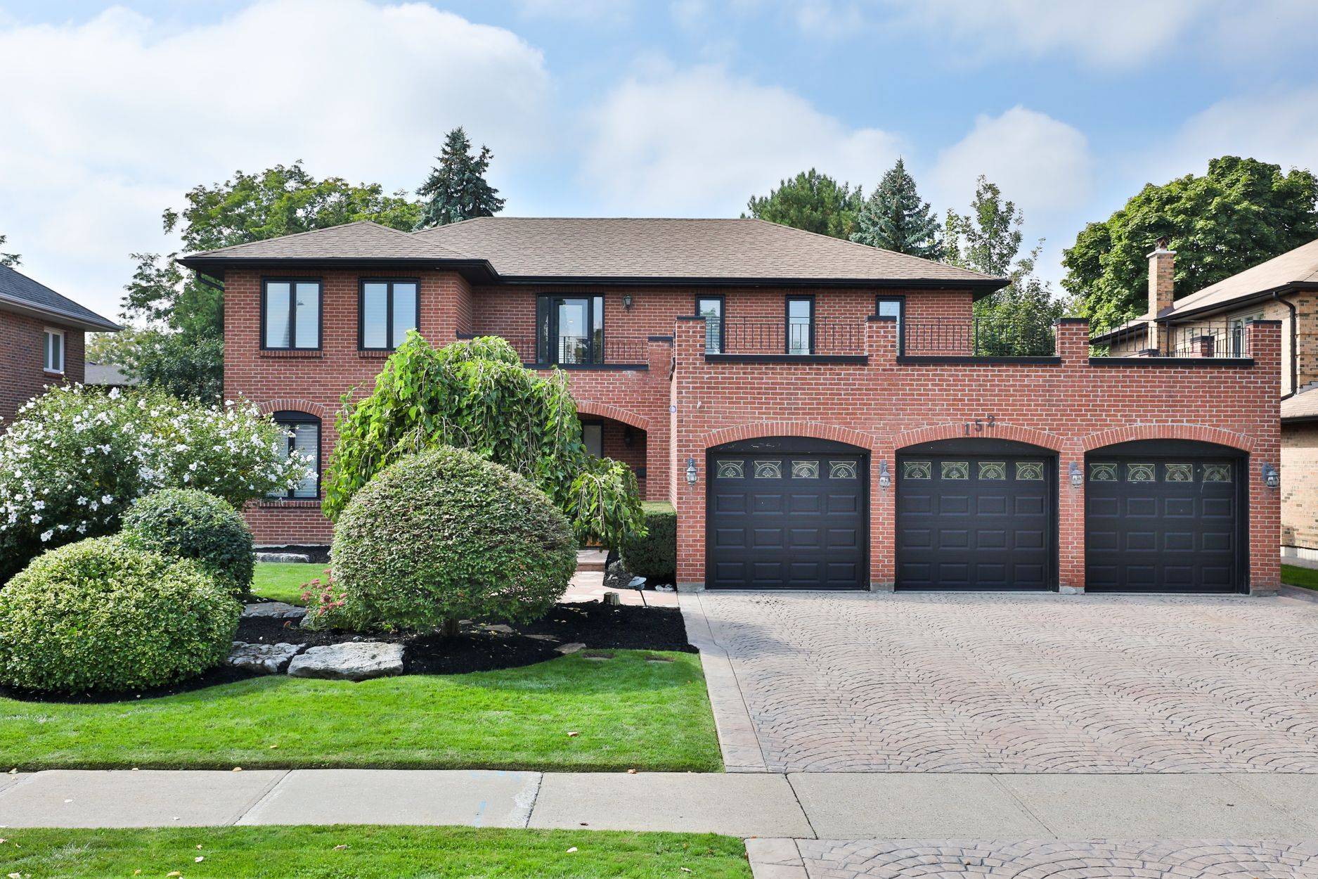 Vaughan, ON L4L 1K2,152 Charmaine RD