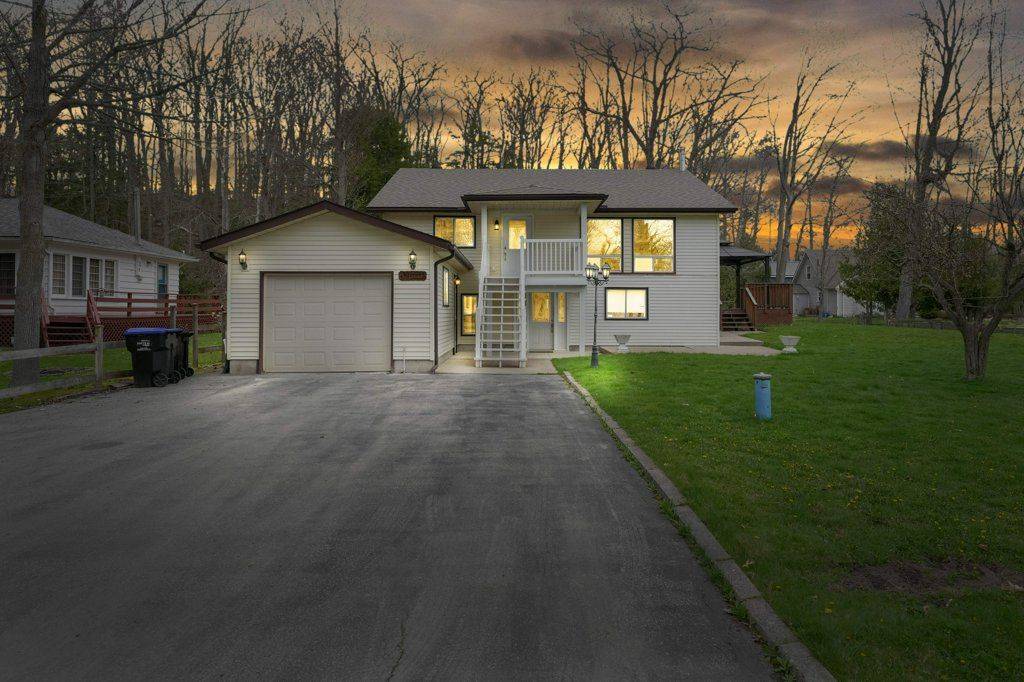 Tiny, ON L0L 2J0,67 Roc RD