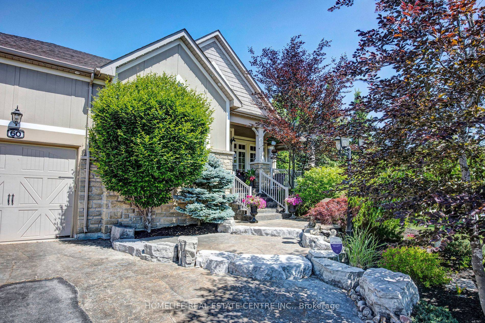 Orangeville, ON L9W 0A8,60 Young CT