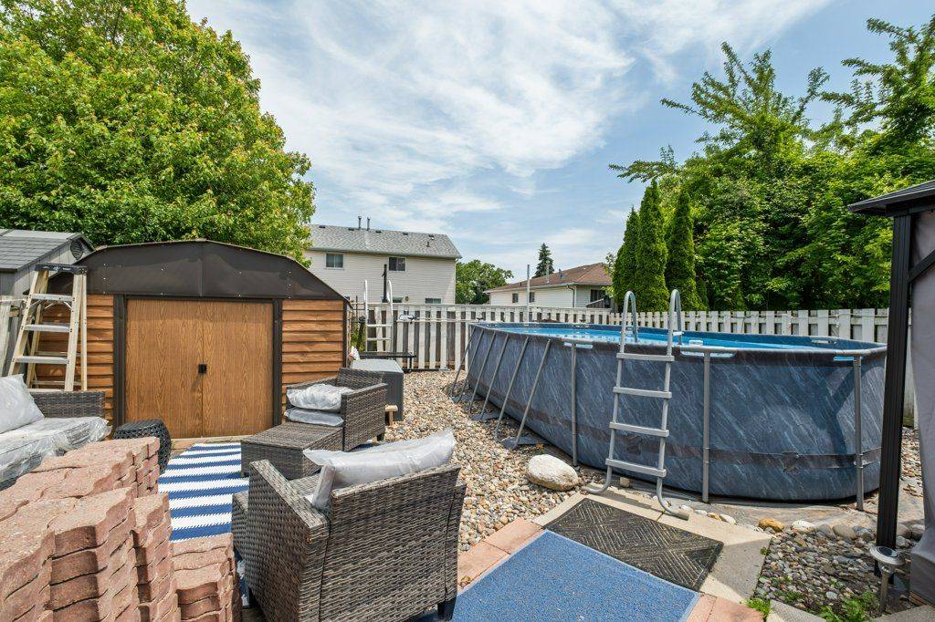 Kingston, ON K7M 8L1,975 Warburton CRES